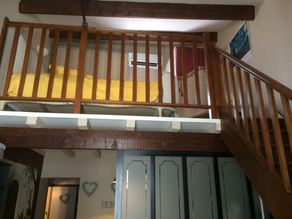 Nostradamus Apartment แซ็งต์-เรมีย์-เดอ-โพรวองซ์ ภายนอก รูปภาพ